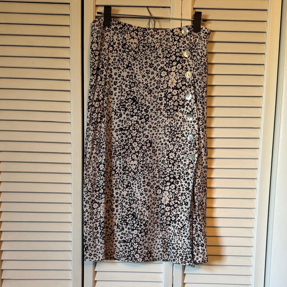 Madewell Floral Button-Down Midi Skirt